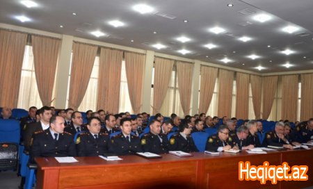 Ramil Usubov sahə rəislərini bir yerə topladı