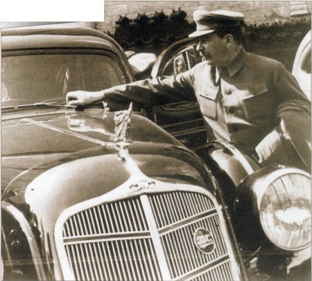 Stalinin sevimli avtomobili 200 milyona satılır - FOTOLAR