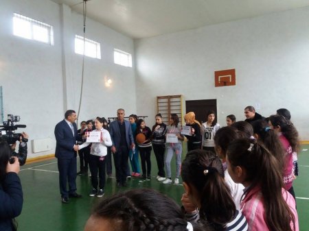 “Zərif  güclülər” - gənc qızların 1-ci  idman turniri