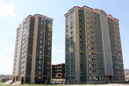 Valideyn himayəsindən məhrum gənclərə növbəti yaşayış binası tikilir