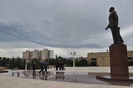 Qaradağ İcra Hakimiyyəti hesabat verib