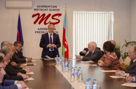 Mətbuat Şurası sədrinin müavinləri və komissiya sədrləri seçildi