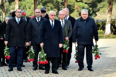 SDU-da 20 Yanvar faciəsi qurbanlarının əziz xatirəsi böyük ehtiramla yad edildi 