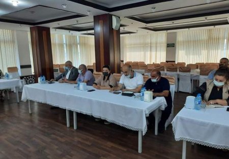 Azərbaycanımızın qəhrəman şəhidi adına layiq görülmüş qəhrəmanlarımızdan biri Mübariz Şahmurova həsr olunmuş "21-lər" adlı tədbir keçirildi