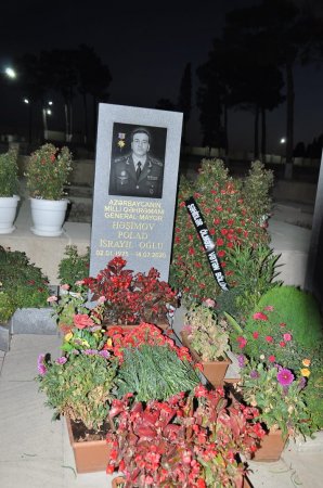 “ZABİTLƏR PARKI”NDA “KİŞİLƏRİN BAYRAMI”