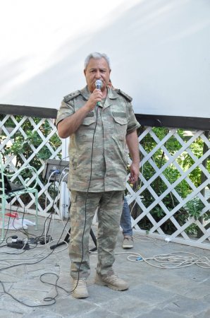 “ZABİTLƏR PARKI”NDA “KİŞİLƏRİN BAYRAMI”