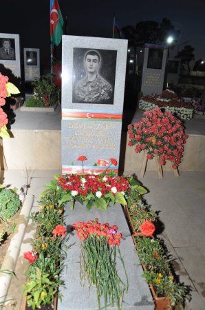 “ZABİTLƏR PARKI”NDA “KİŞİLƏRİN BAYRAMI”