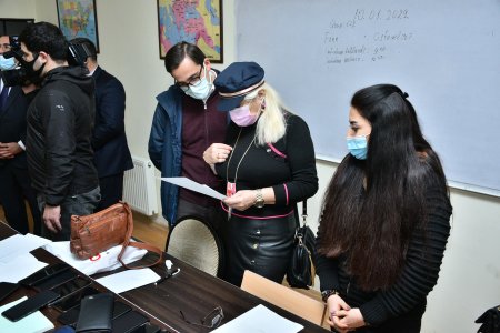 SDU-da imtahanların gedişini izləmək üçün “Açıq qapı” günü təşkil olundu