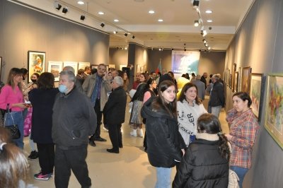 Xətai Sənət Mərkəzində  “AKVAREL TƏƏSSÜRATLARI” adlı akvarel əsərlərindən ibarət satış sərgisi keçirildi