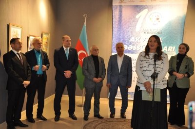 Xətai Sənət Mərkəzində  “AKVAREL TƏƏSSÜRATLARI” adlı akvarel əsərlərindən ibarət satış sərgisi keçirildi