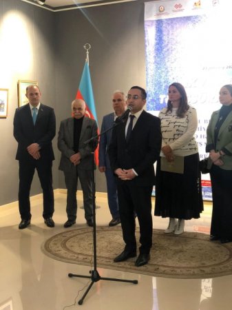 Xətai Sənət Mərkəzində  “AKVAREL TƏƏSSÜRATLARI” adlı akvarel əsərlərindən ibarət satış sərgisi keçirildi