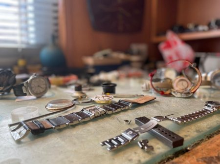 "Milli Məclis sədrinin saatını mən düzəldirəm" - Saatsaz Ağabala Lent.az-a elə şeylər danışdı ki... 