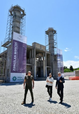 Zəngilan məscidinin tikintisi ilə tanışlıq olub, İşğal və Zəfər muzeylərinin təməli qoyulub, şəhərin Baş planı təqdim edilib