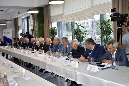 AHİK Şuşa şəhərində konfrans keçirib