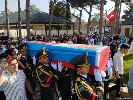 Uşaq evində böyümüş şəhid Səbuhi Əhmədov dəfn edilib (FOTO)