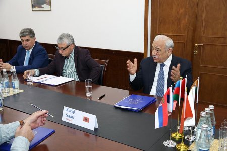  AHİK sədri Səttar Möhbalıyev ölkəmizdə səfərdə olan xarici ölkələrin həmkarlar ittifaqlarının nümayəndələri ilə görüşüb