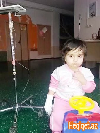 2 yaşlı Aylanın köməyə ehtiyacı var