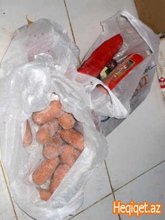 Kolbasa sexindən şübhəli ət tapıldı