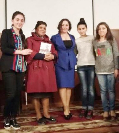 Tanınmış şairə Mətanət Ulu Şirvanlının Şamaxıda tələbələrlə görüşü