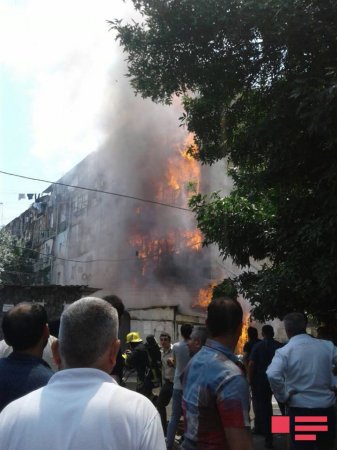 Bakıda köçkünlərin yataqxanasındakı güclü yanğının səbəbi bilindi