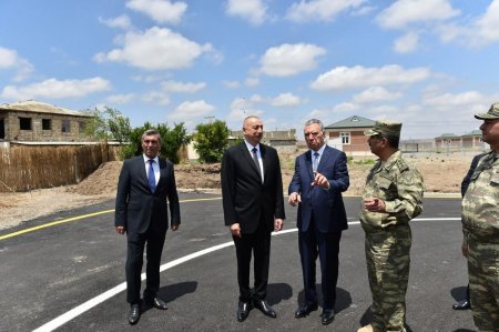 Prezident İlham Əliyev yenidən qurulan Cocuq Mərcanlı kəndində görülən işlərlə tanış olub