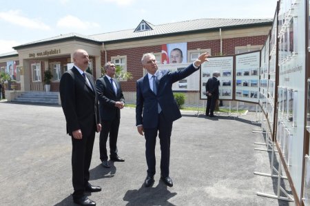 Prezident İlham Əliyev yenidən qurulan Cocuq Mərcanlı kəndində görülən işlərlə tanış olub