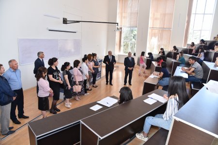 Sumqayıt Dövlət Universitetində valideynlər növbəti dəfə imtahan prosesini izlədilər
