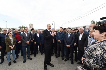 Prezident İlham Əliyev Sabunçu dəmir yolu vağzalı kompleksinin açılışında iştirak edib