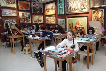 Xətai Sənət Mərkəzində “MƏNİM YAY TƏTİLİM-2019” Respublika uşaq rəsm müsabiqəsi sona yetdi