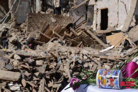 Erməni terrorunun hədəfi Gəncə şəhəri: raket düşən ərazi bir gün sonra - FOTOLENT